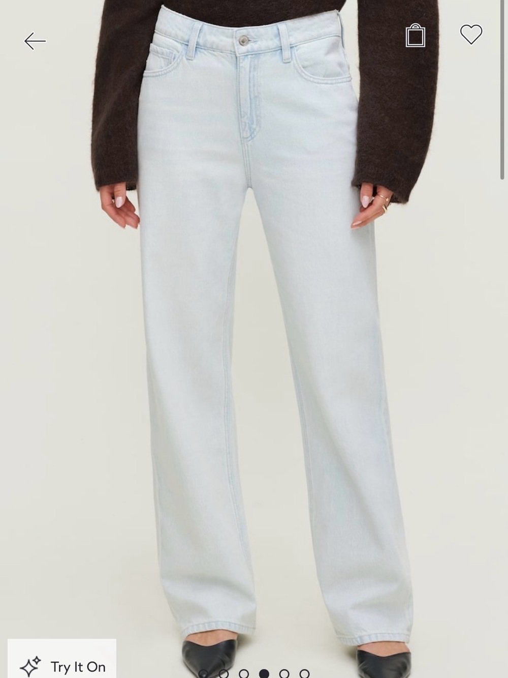 Mika Mid Rise Relaxed Straight Leg Jeans in Light Indigo/Blue